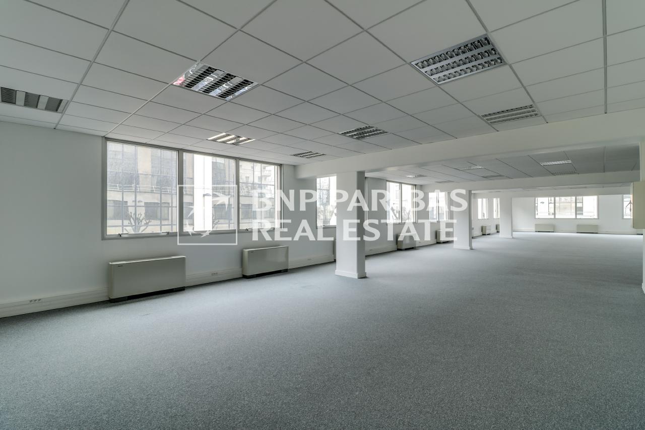 Bureau Saint-Ouen 3103m² Location bureau Saint-Ouen Seine-Saint-Denis OLBUR2114541 1